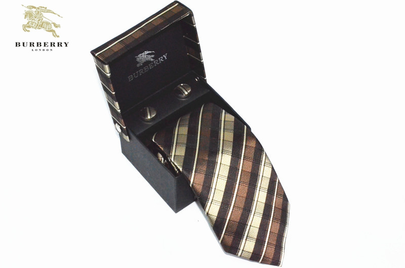 Cravatta Burberry Per Uomo Modello 40